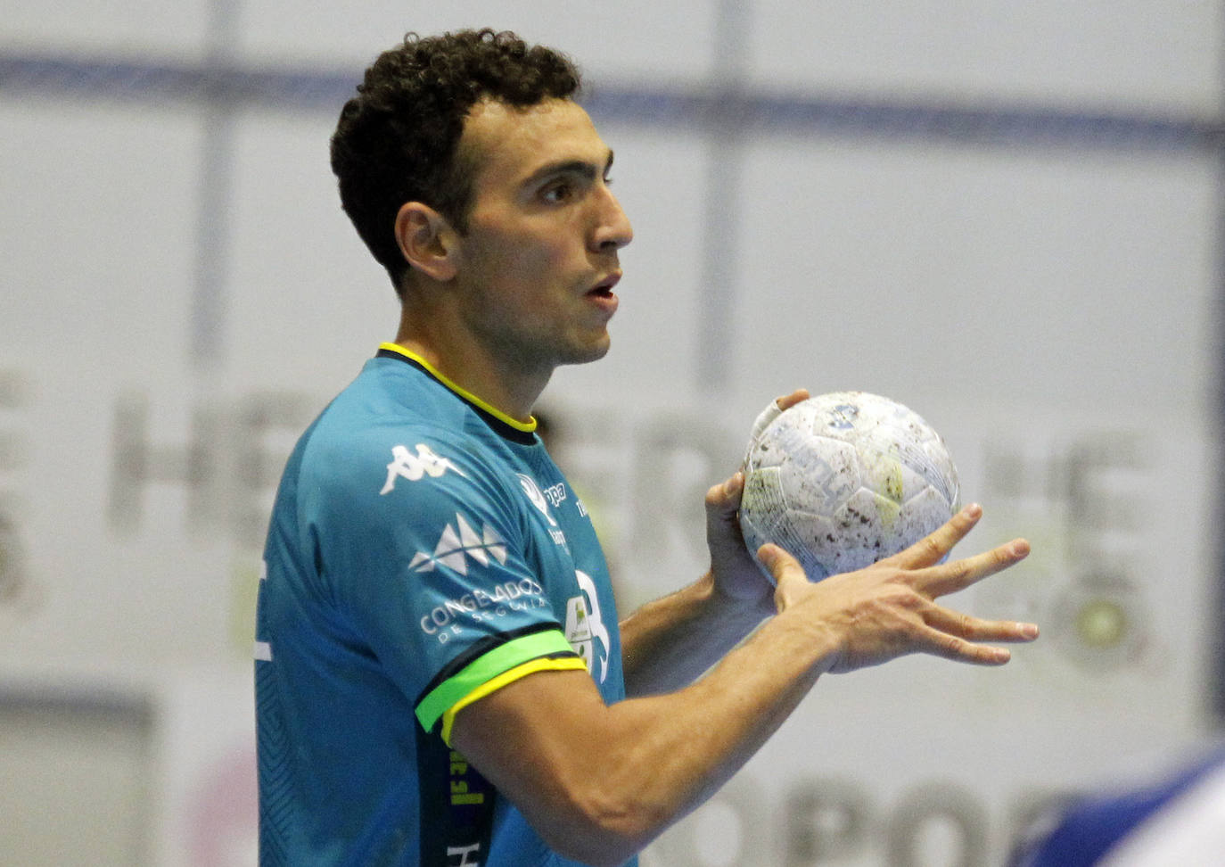 La frustrada remontada del Nava, en imágenes