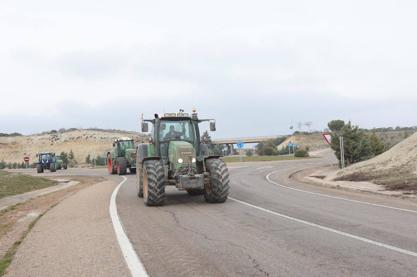 La tractorada se une en el recinto ferial de Palencia