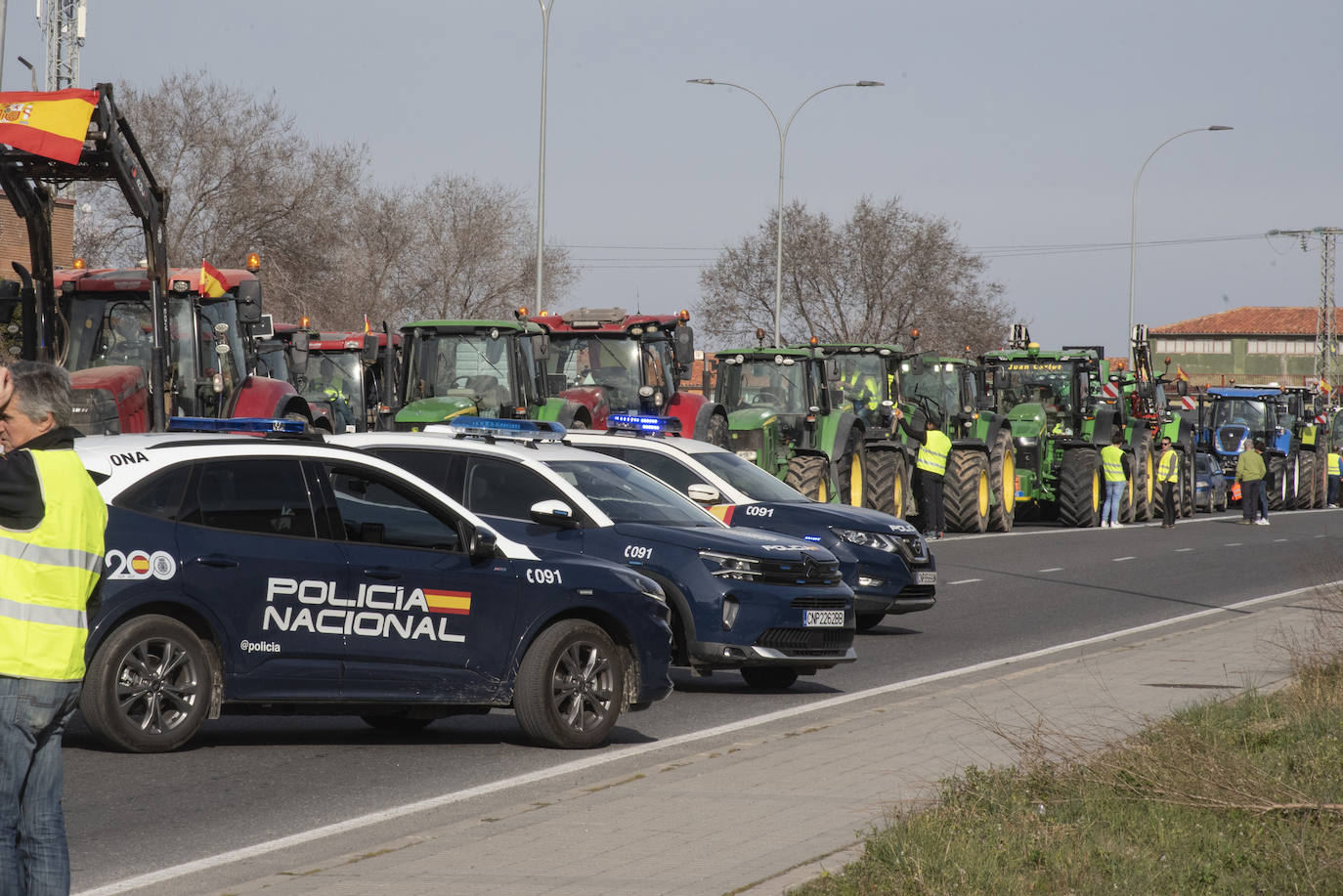 La tractorada por el centro de Segovia, en imágenes