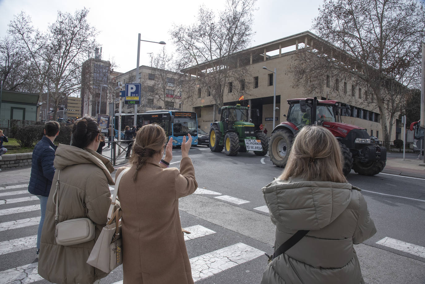 La tractorada por el centro de Segovia, en imágenes