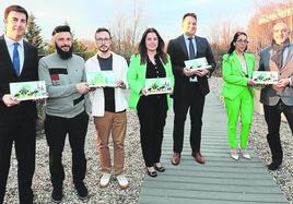 Los galardonados en la primera edición de los Premios Sostenibilidad Anbiental de El Norte de Castilla: Antonio Álvarez (Carburos Metálicos), Alexandre Colzi y José Manuel Estrada (Trovant Technology), Inés Fernández (L'Oréal), José Luis Domínguez (Acor),y Silvia Pereda y José Juan Martínez (Asociación Polígono Industrial Villalonquéjar). carlos espeso