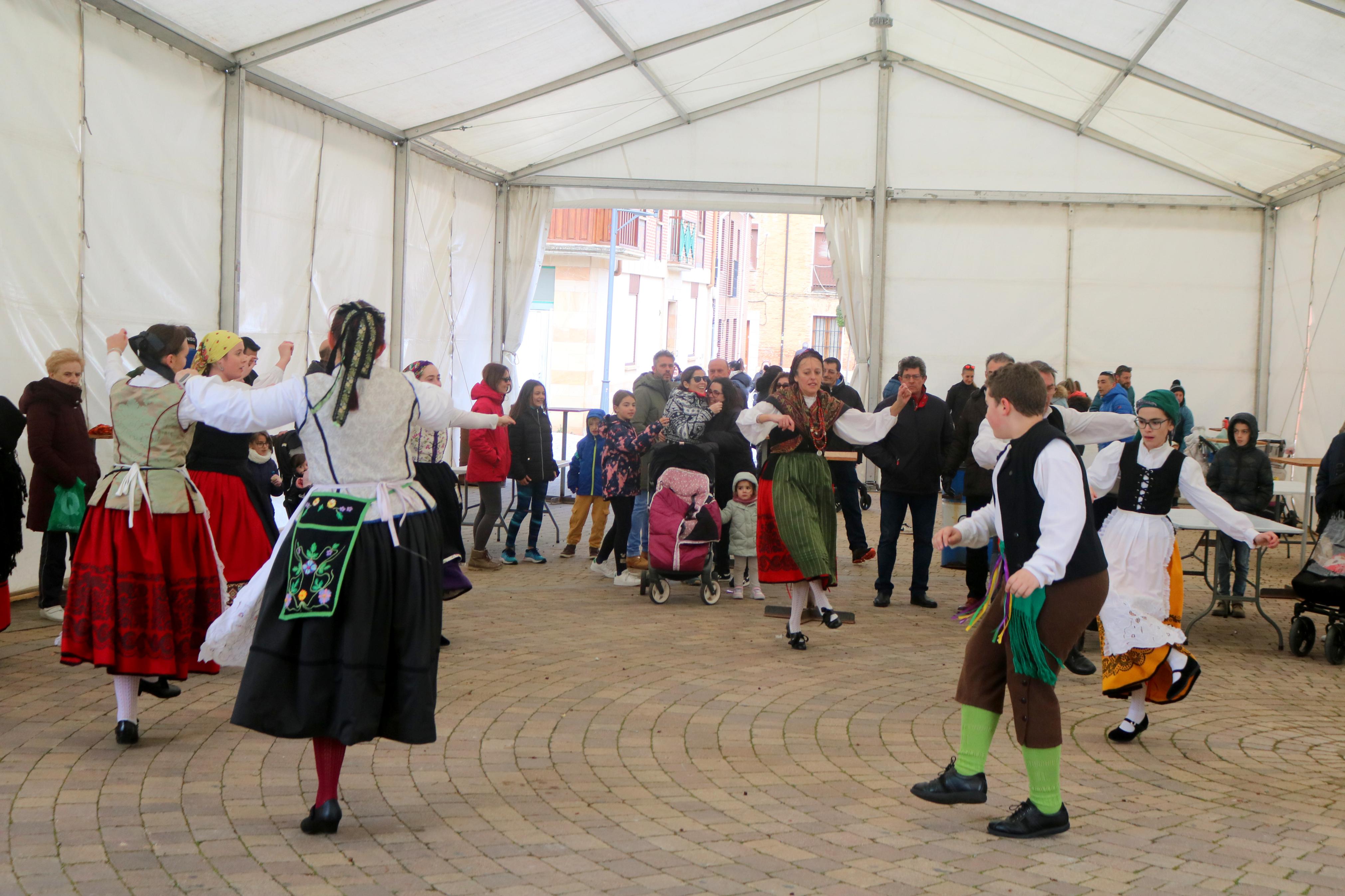 Villamuriel de Cerrato celebra su Fiesta de la Matanza