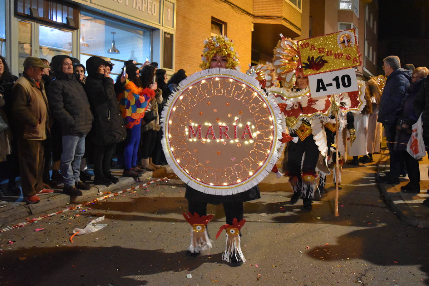 El Carnaval de la Galleta luce en el gran desfile