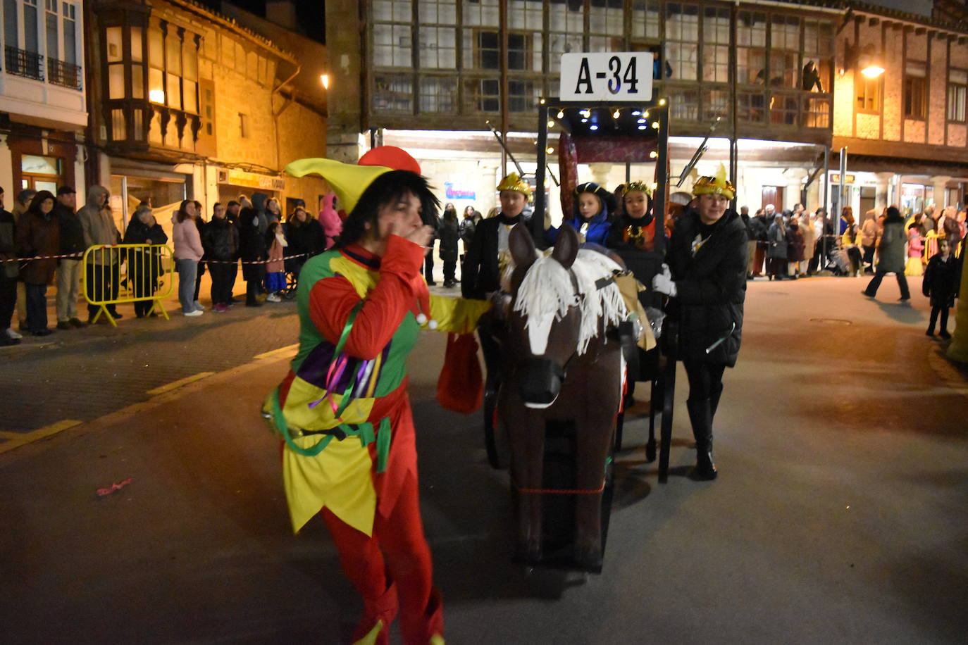 El Carnaval de la Galleta luce en el gran desfile