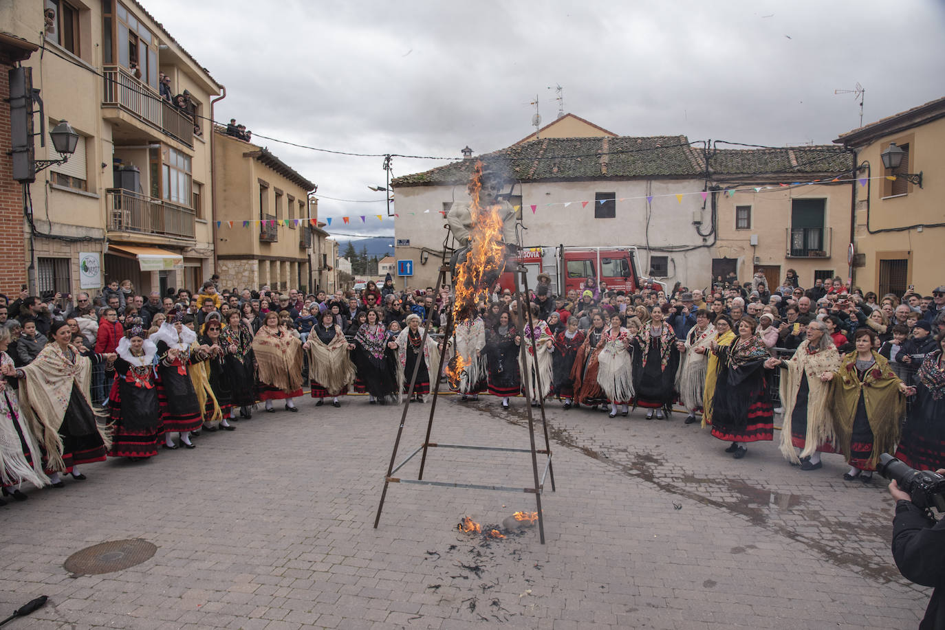 La fiesta de las mujeres en Zamarramala