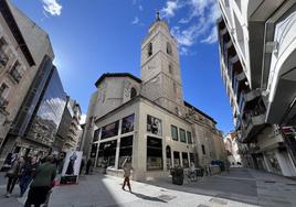 La torre de la iglesia de Santiago.