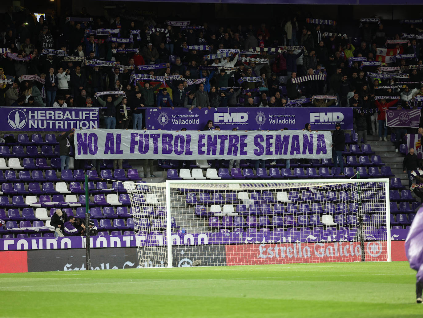 Las imágenes del partido entre el Real Valladolid y el Albacete