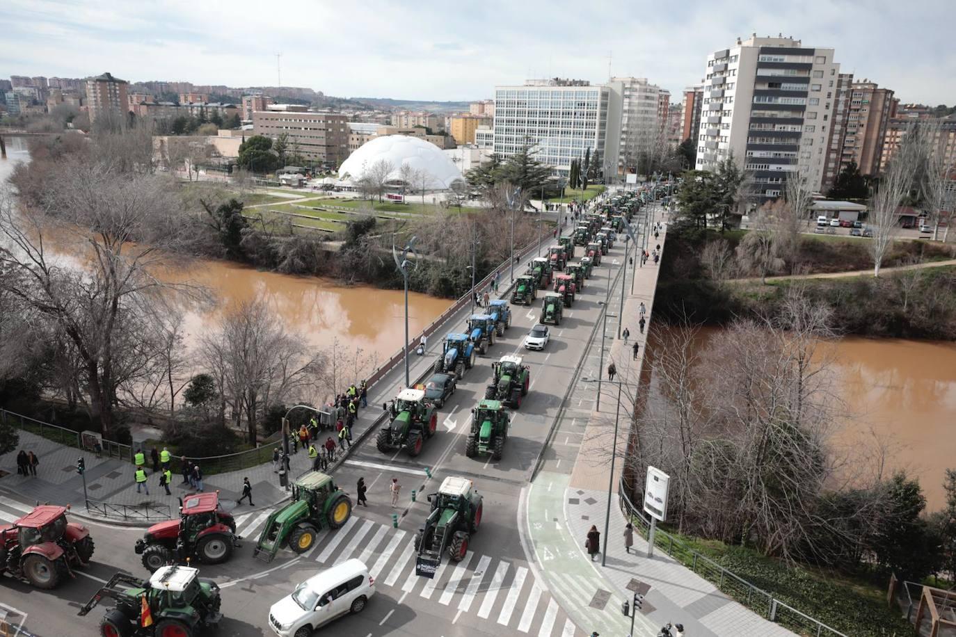 Las imágenes de la manifestación de los agricultores en Valladolid