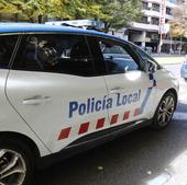 Identificados por retirar el vallado de una parcela y causar daños a un vehículo