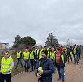 Los agricultores cortan la Autovía de Castilla en Magaz