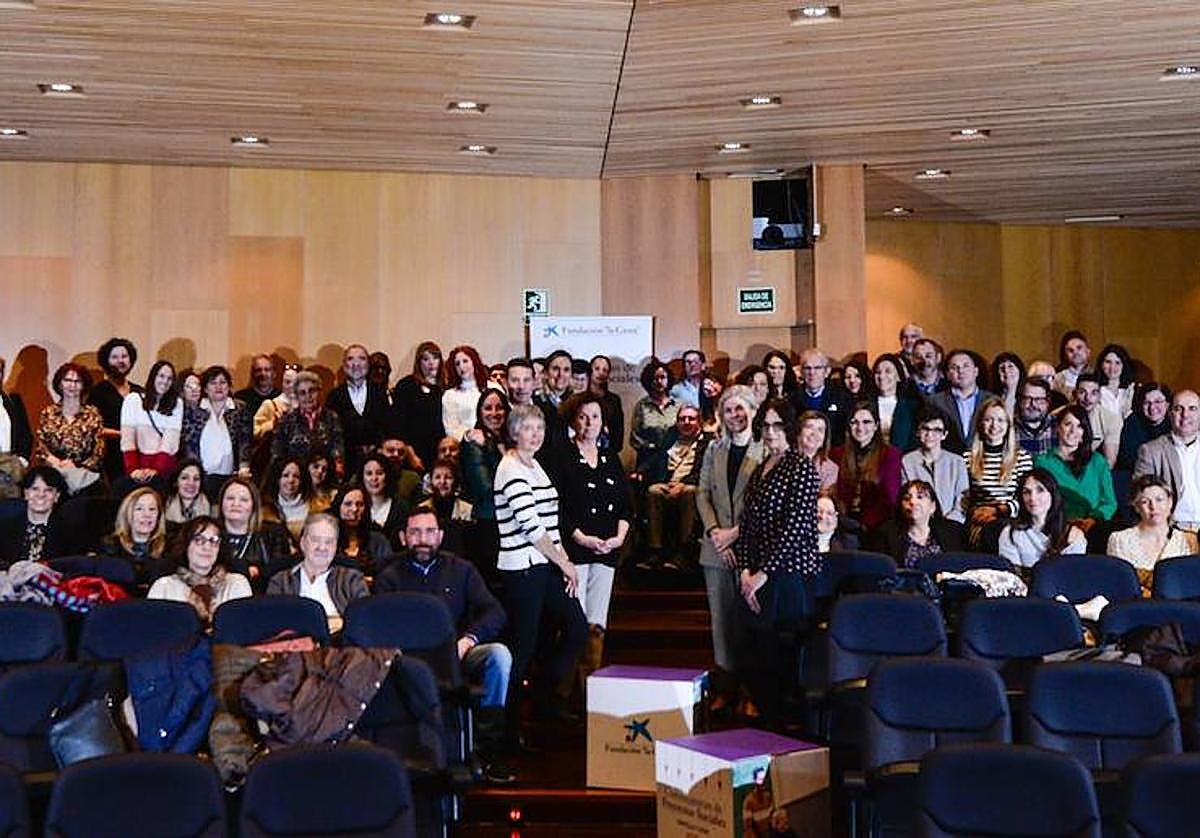 Asistentes al acto de resolución de la Convocatoria de Proyectos Sociales de la Fundación 'la Caixa' en