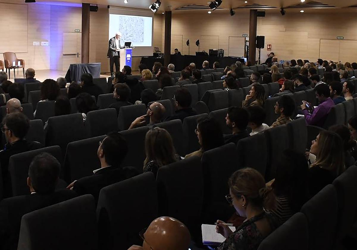 Una de las charlas celebradas en La Granja de San Ildefonso.