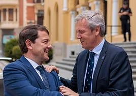 Fernández Mañueco y Rueda, en la foto que ha escogido el primero para su post.