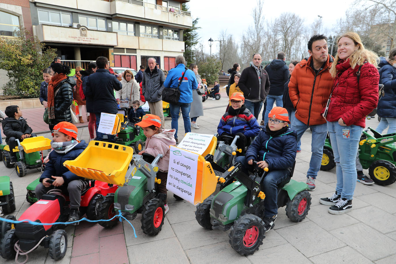 Los niños de Palencia defienden la agricultura y la ganadería