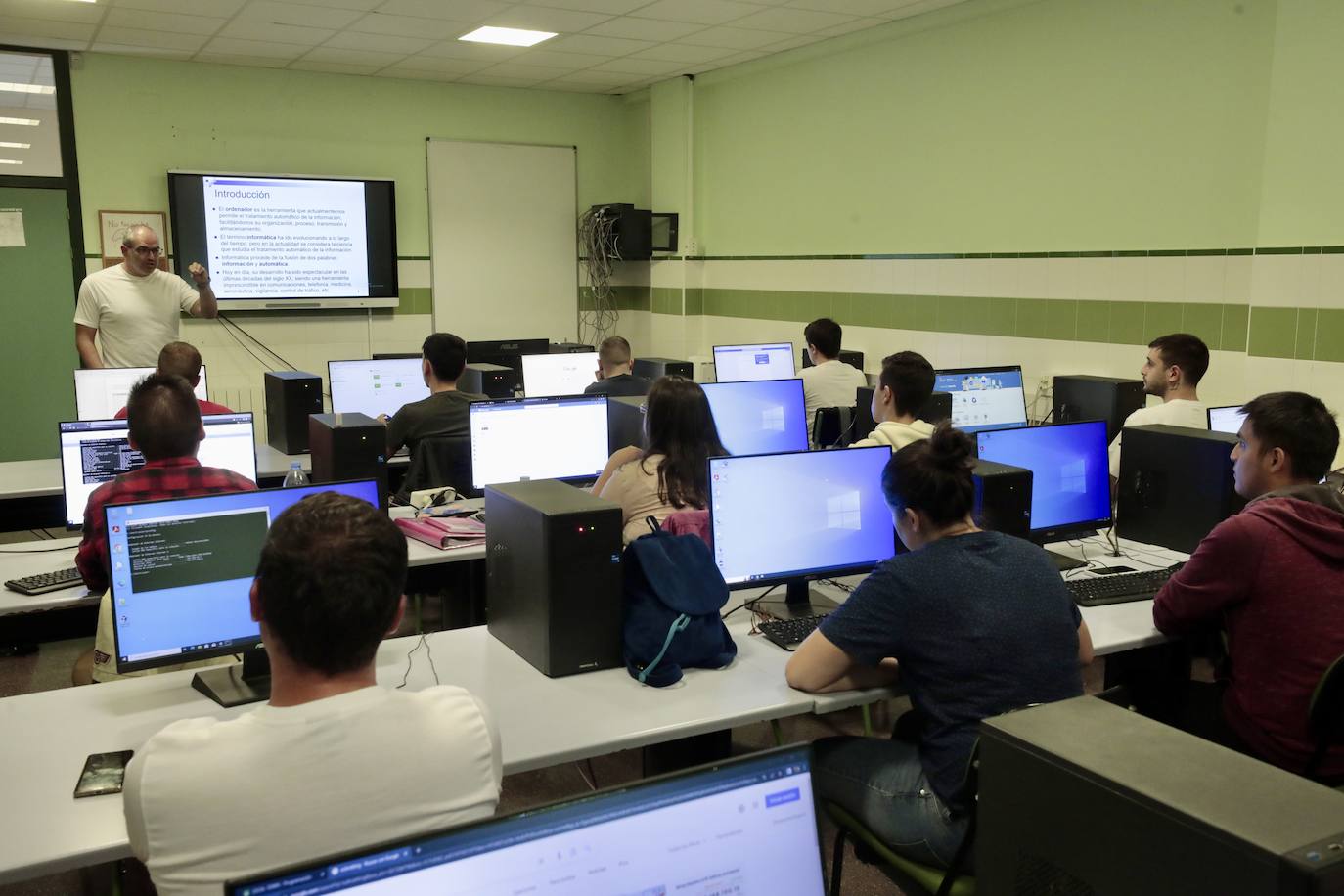 Imagen de archivo de un aula