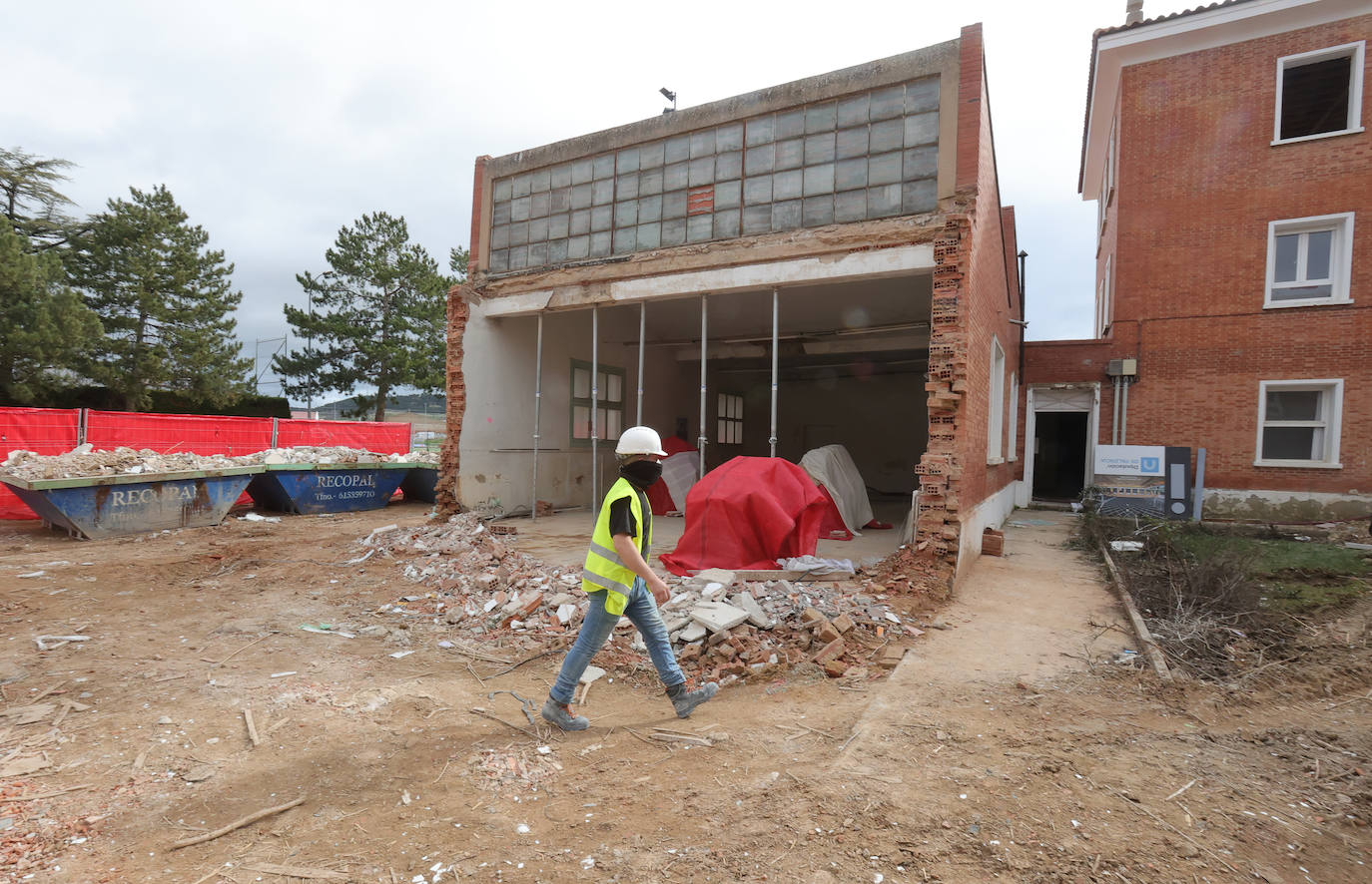 La Escuela de Enfermería de Palencia se moderniza