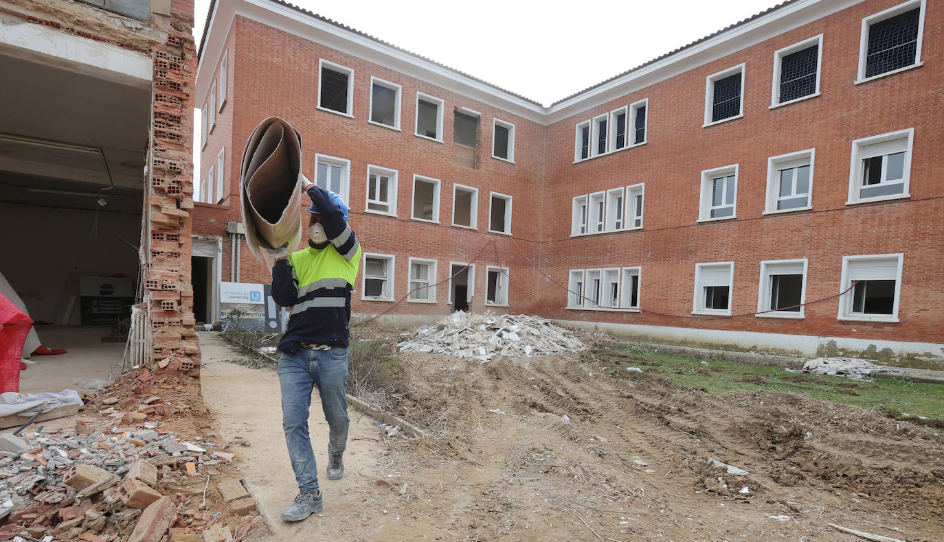 La Escuela de Enfermería de Palencia se moderniza