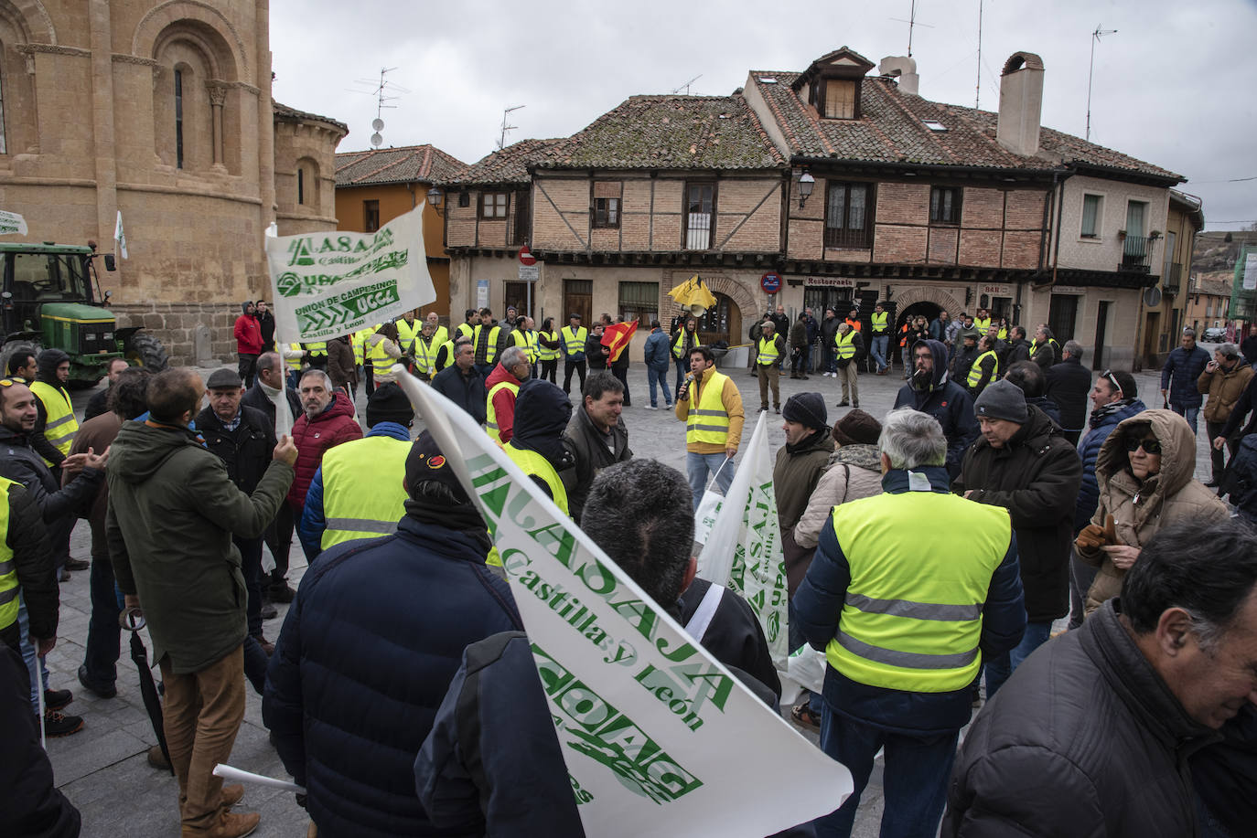 Manifestación de agricultores y ganaderos en Segovia