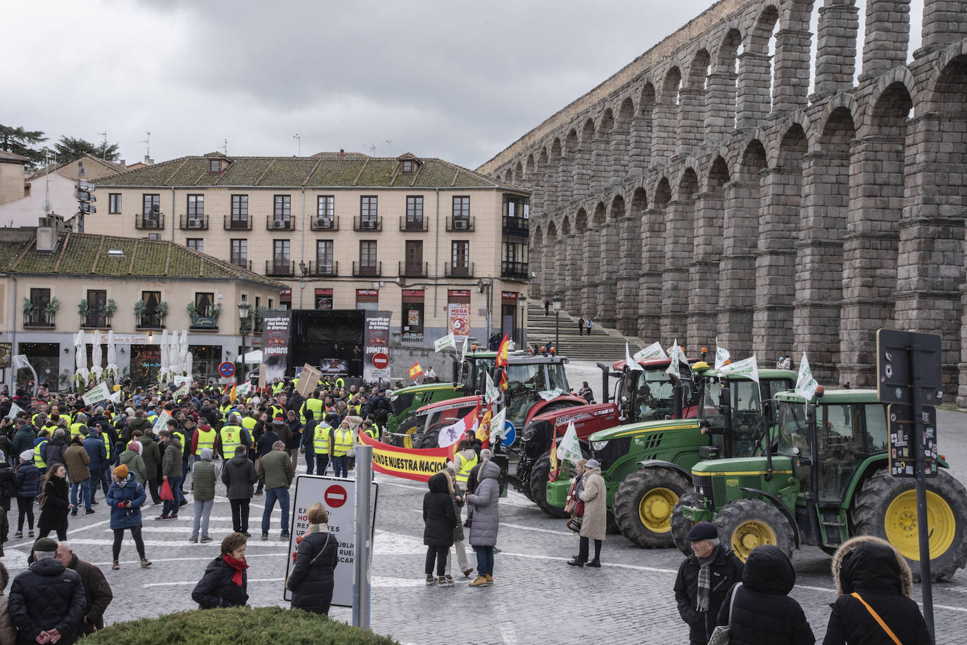 Manifestación de agricultores y ganaderos en Segovia