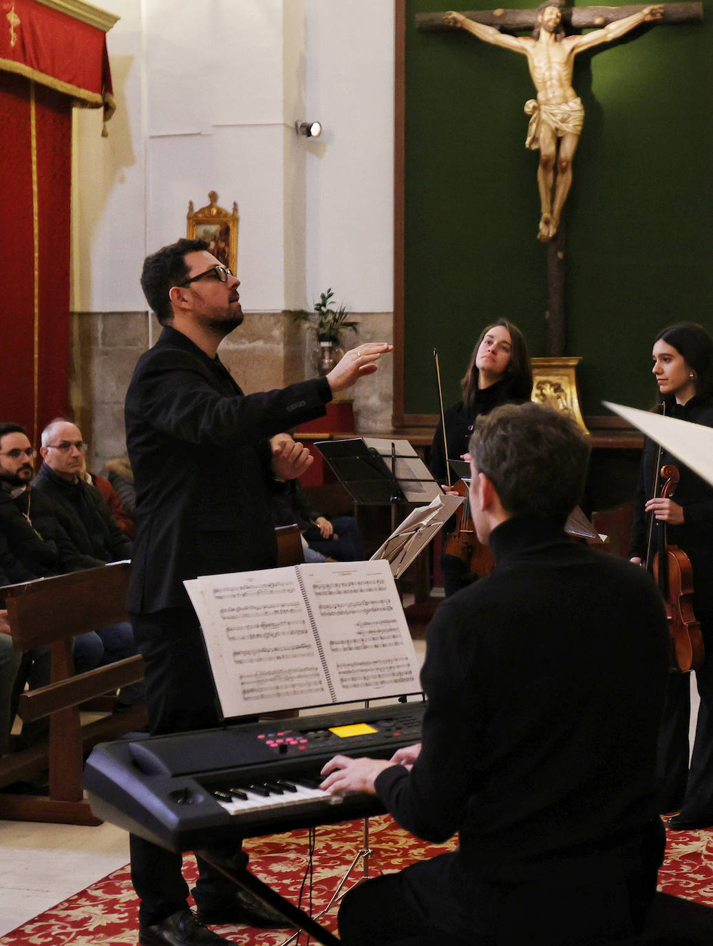 El palentino Leanizbarrutia trae con éxito su réquiem a casa