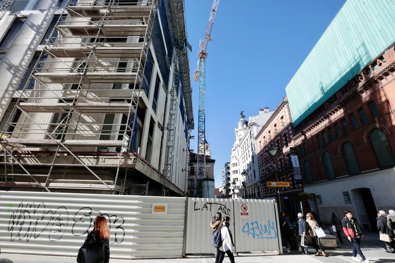 Las imágenes de las obras de remodelación en el antiguo El Corte Inglés