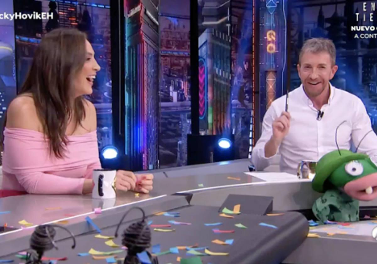 Tamara Falcó con Pablo Motos en 'El Hormiguero'.