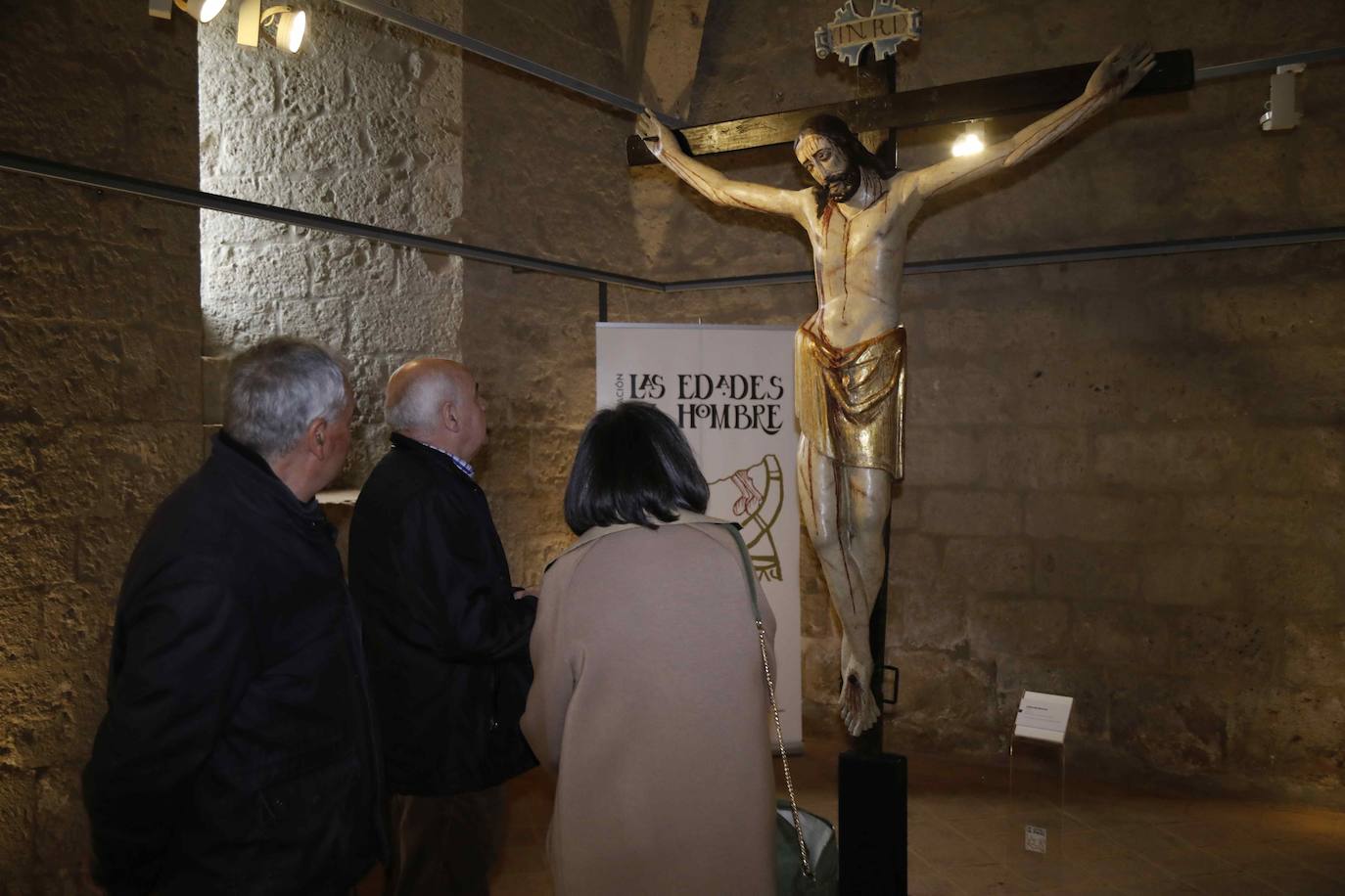 Acto de entrega de las cinco imágenes restauradas por parte de la Fundación de Las Edades del Hombre.