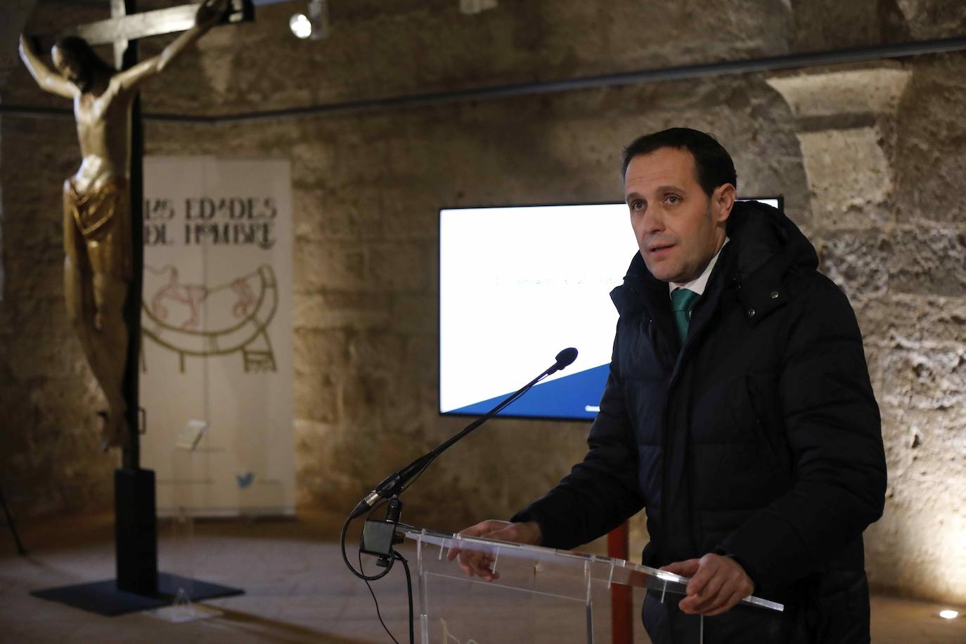 Conrado Íscar interviene en el acto de entrega de las tallas.