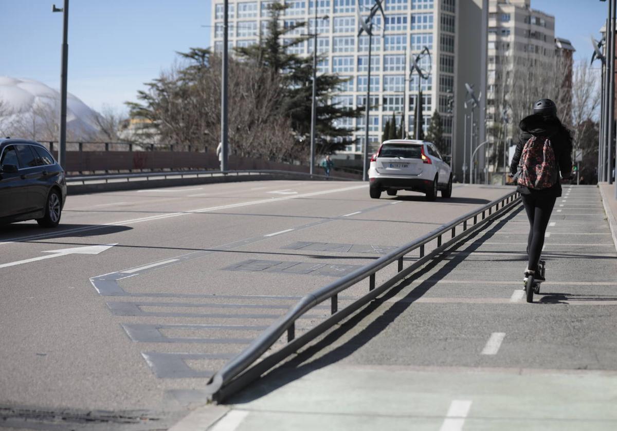 En imágenes la eliminación del carril bus y las señales confusas con la nueva movilidad