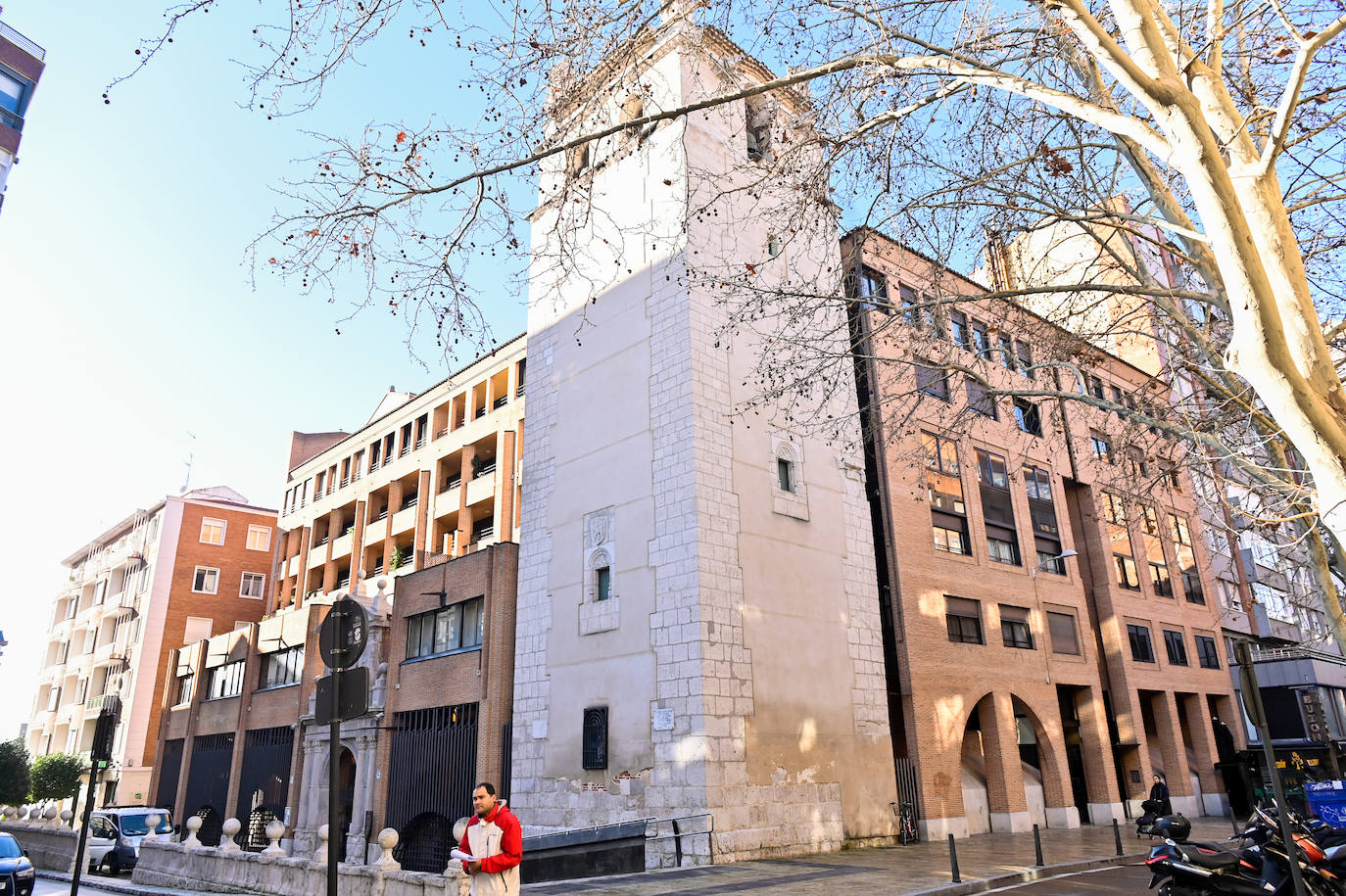 Recorre, en imágenes, la calle de Pedro Niño