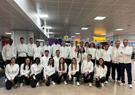 El equipo español en el aeropuerto camino a Glasgow.