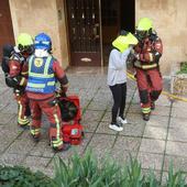 Once afectados, entre ellos un bebé de un mes, en el incendio de un edificio en Salamanca