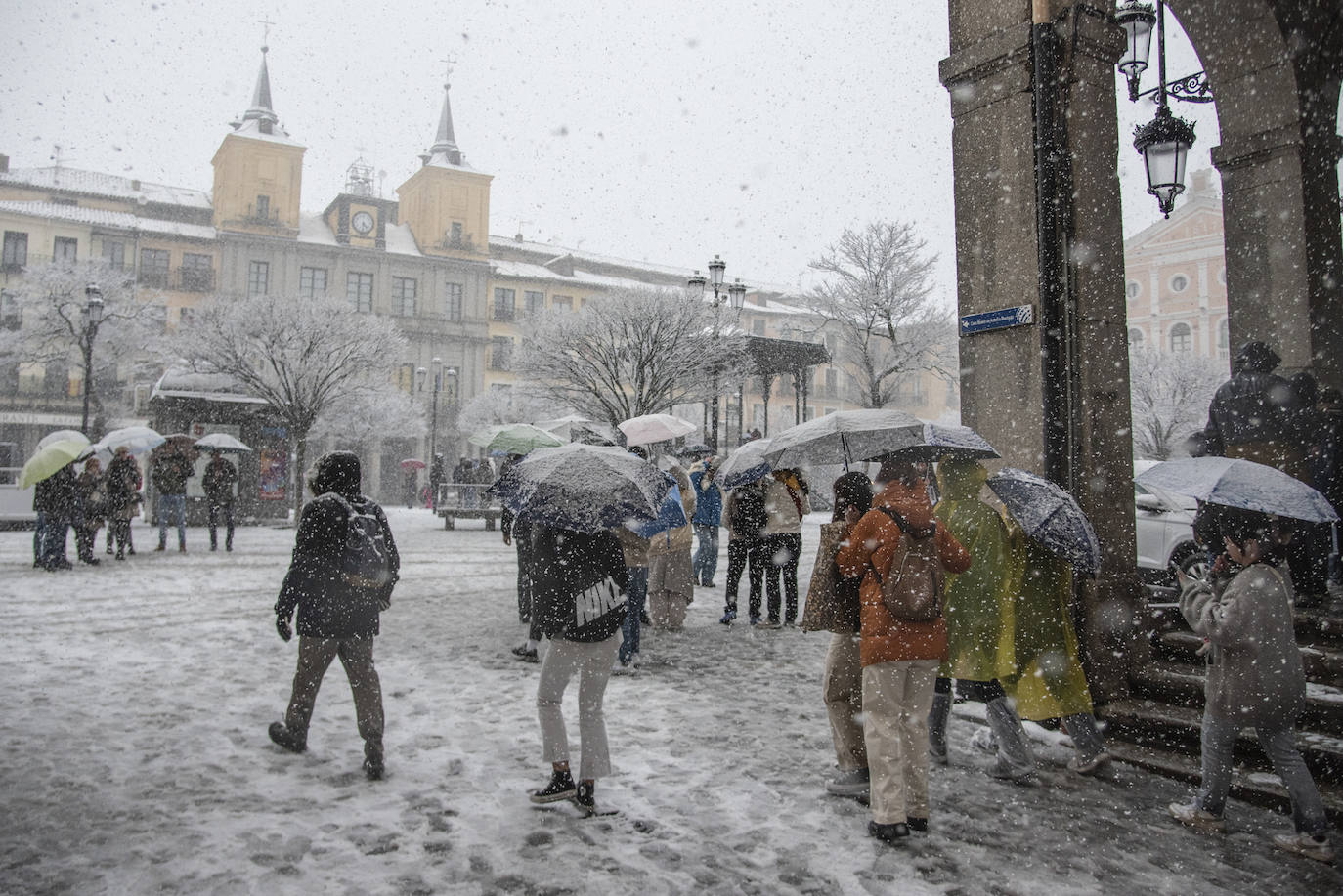 La nevada en Segovia capital, en imágenes