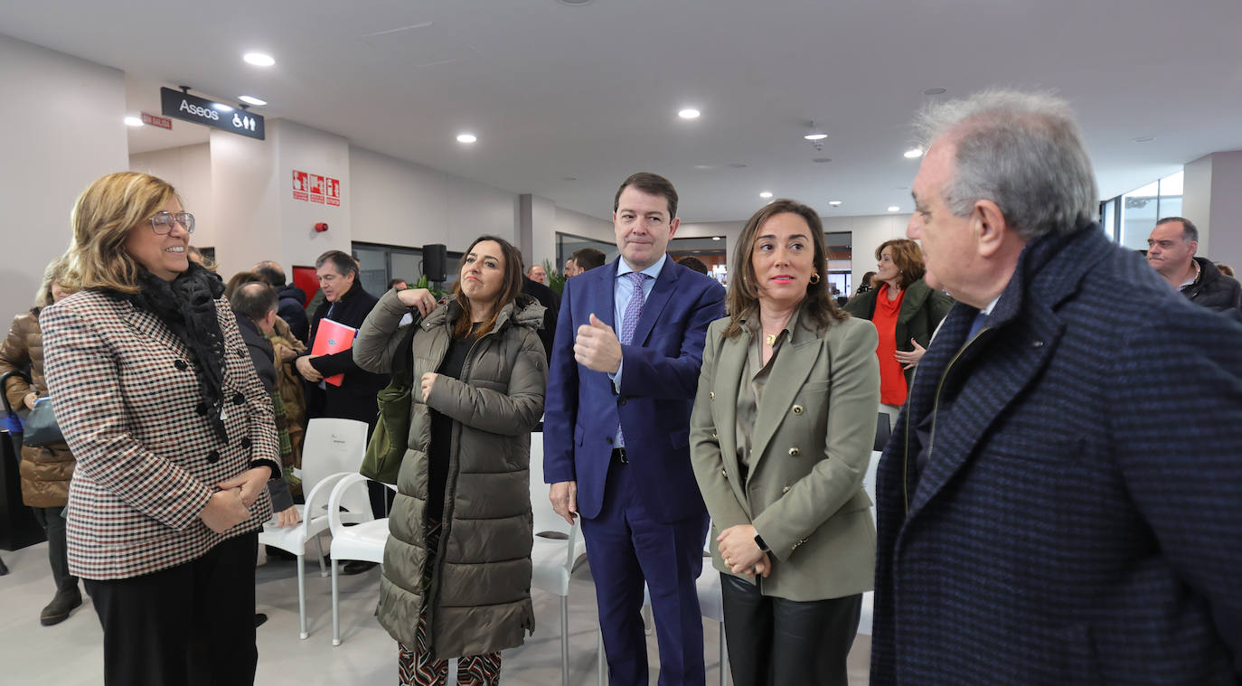 Mañueco inaugura la nueva estación de autobuses de Palencia