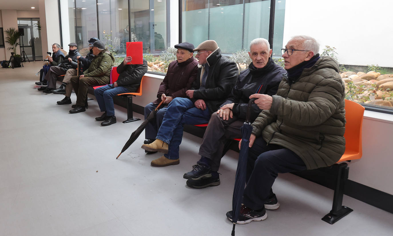 Mañueco inaugura la nueva estación de autobuses de Palencia