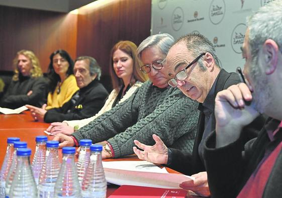 Lectura de la decisión del jurado del premio, este lunes.