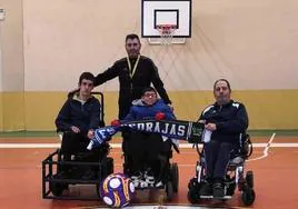 Fernando Sanz, Héctor, Alex y Juanma, integrantes por ahora del equipo 'Powerchair Football' del C.D. Fútbol Sala Pedrajas.