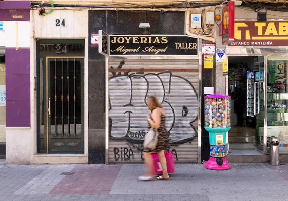 Joyería robada en la calle Mantería