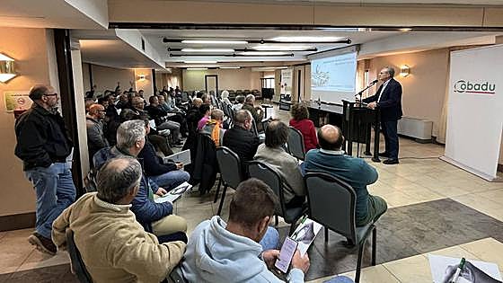 Un centenar de socios de Cobadu participan en las Jornadas de Ovino