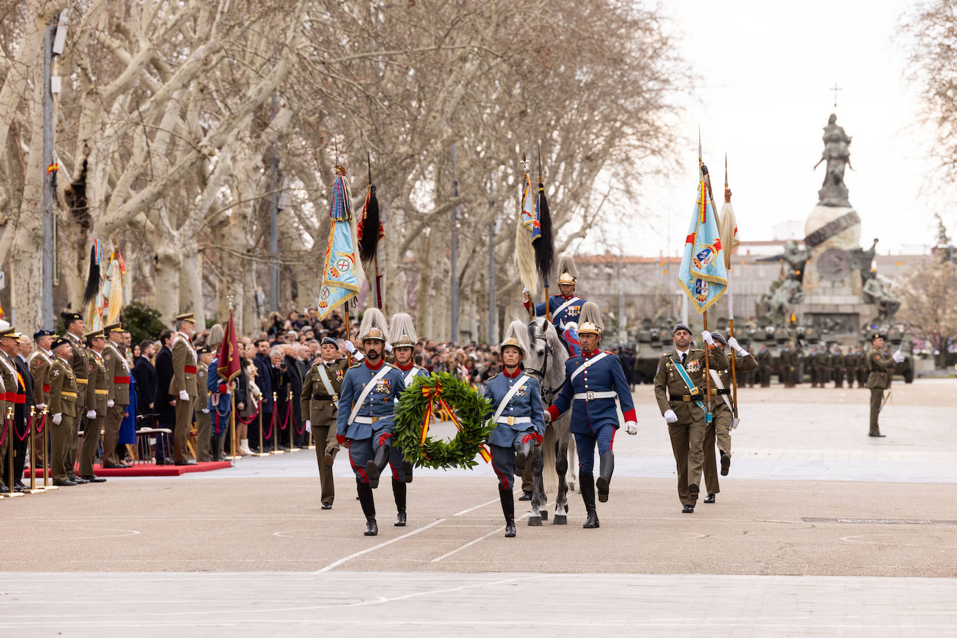 Felipe VI preside la celebración del 375º aniversario del Regimiento de Caballería Farnesio nº12