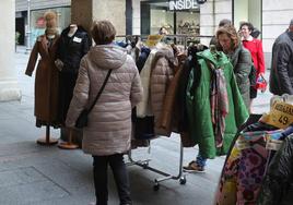 Ventas en la calle promovidas por Palencia Abierta hasta el sábado.