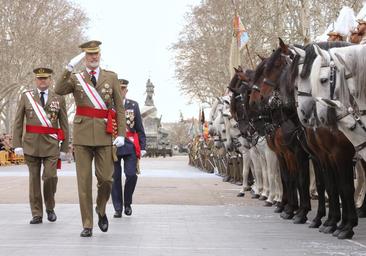 Así ha sido el acto de aniversario del Regimiento de Caballería Farnesio nº 12