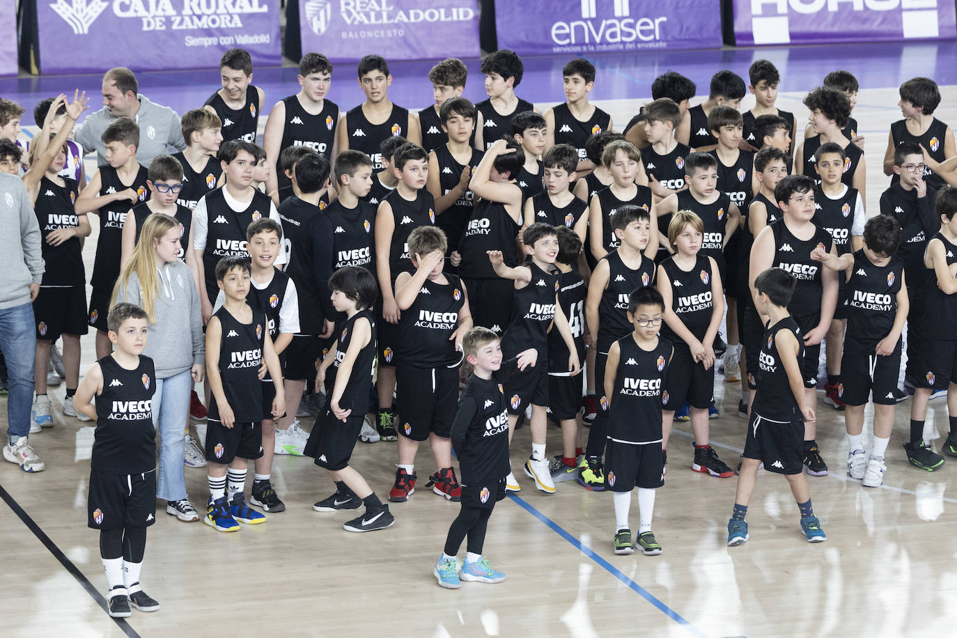 La presentación de la cantera del Real Valladolid de Baloncesto, en imágenes