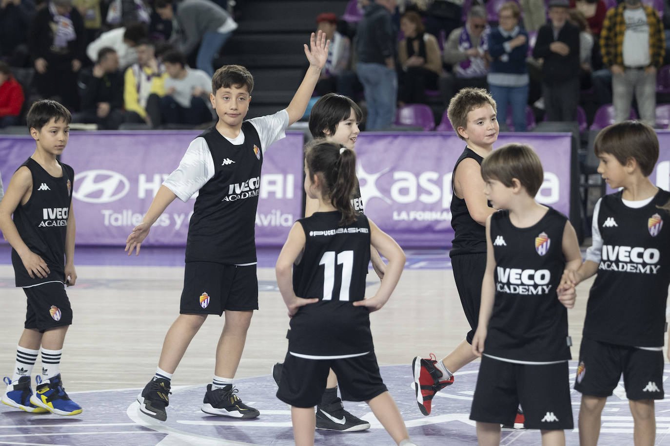 La presentación de la cantera del Real Valladolid de Baloncesto, en imágenes