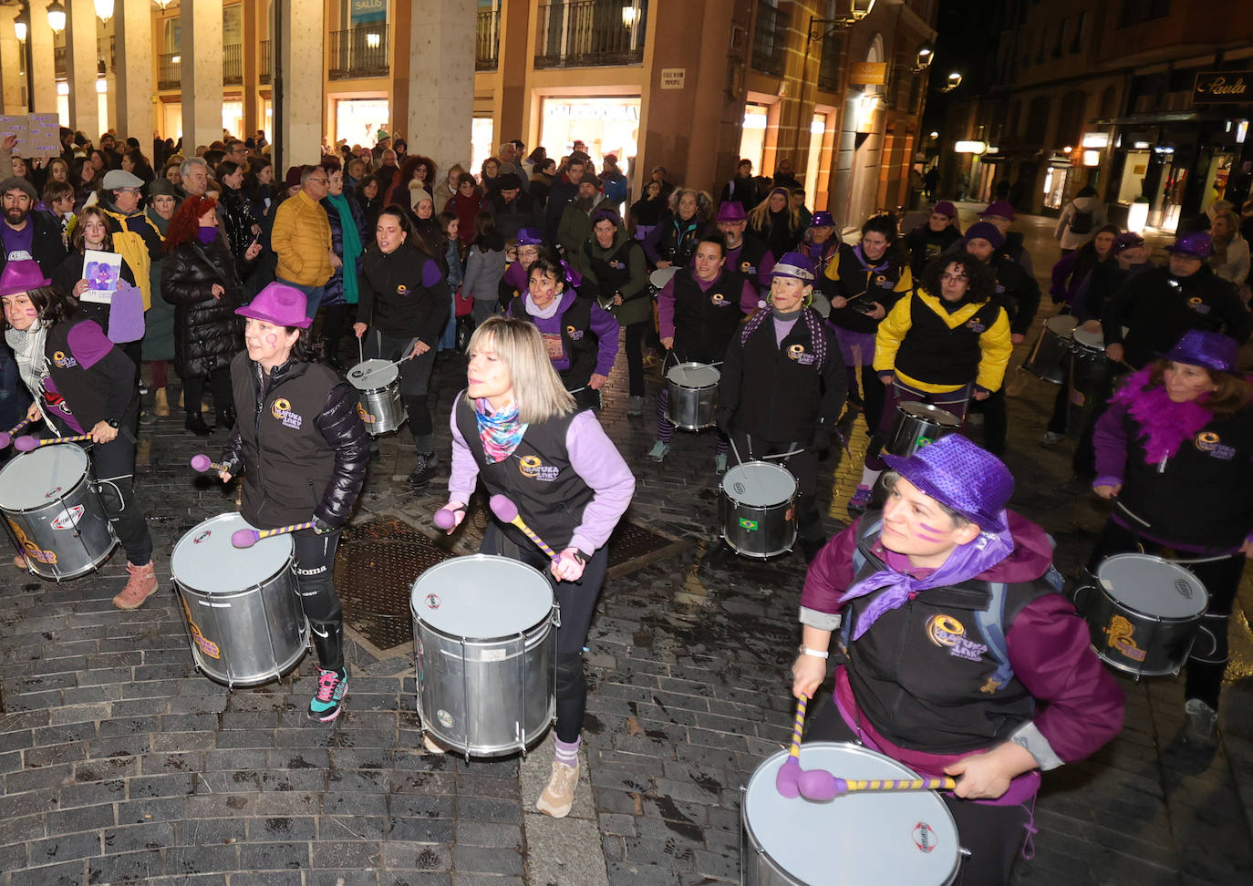 Marea palentina por el feminismo el 8M