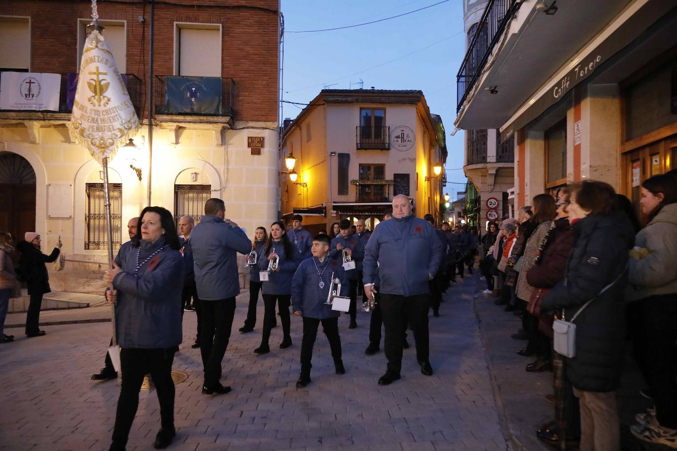 Pasacalles de bandas de Semana Santa en Peñafiel