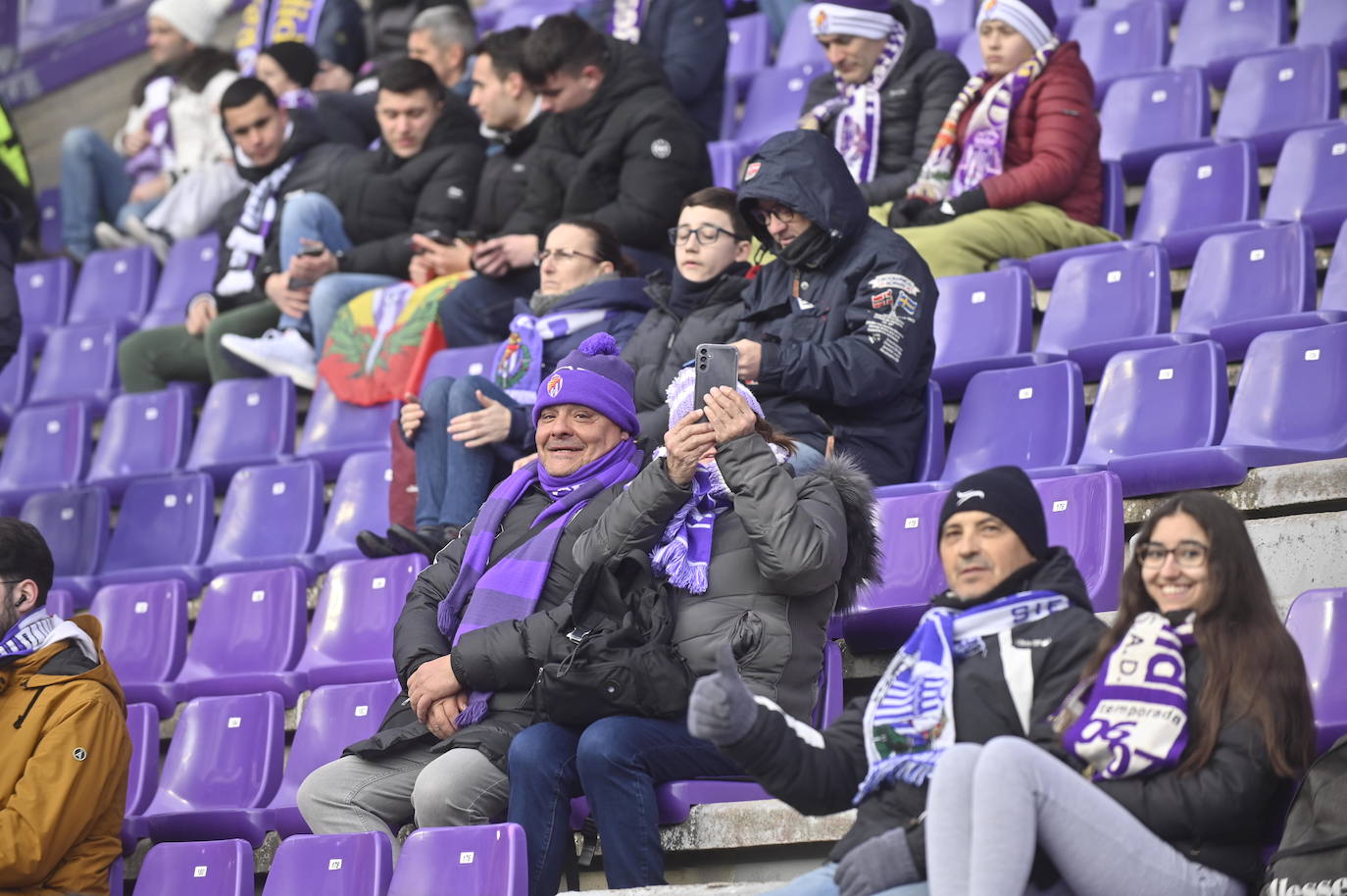 Búscate en la grada del Estadio José Zorrilla (1 de 4)