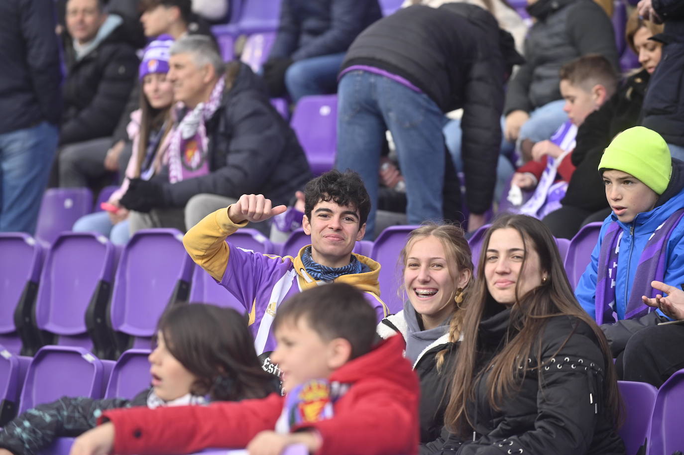 Búscate en la grada del Estadio José Zorrilla (1 de 4)