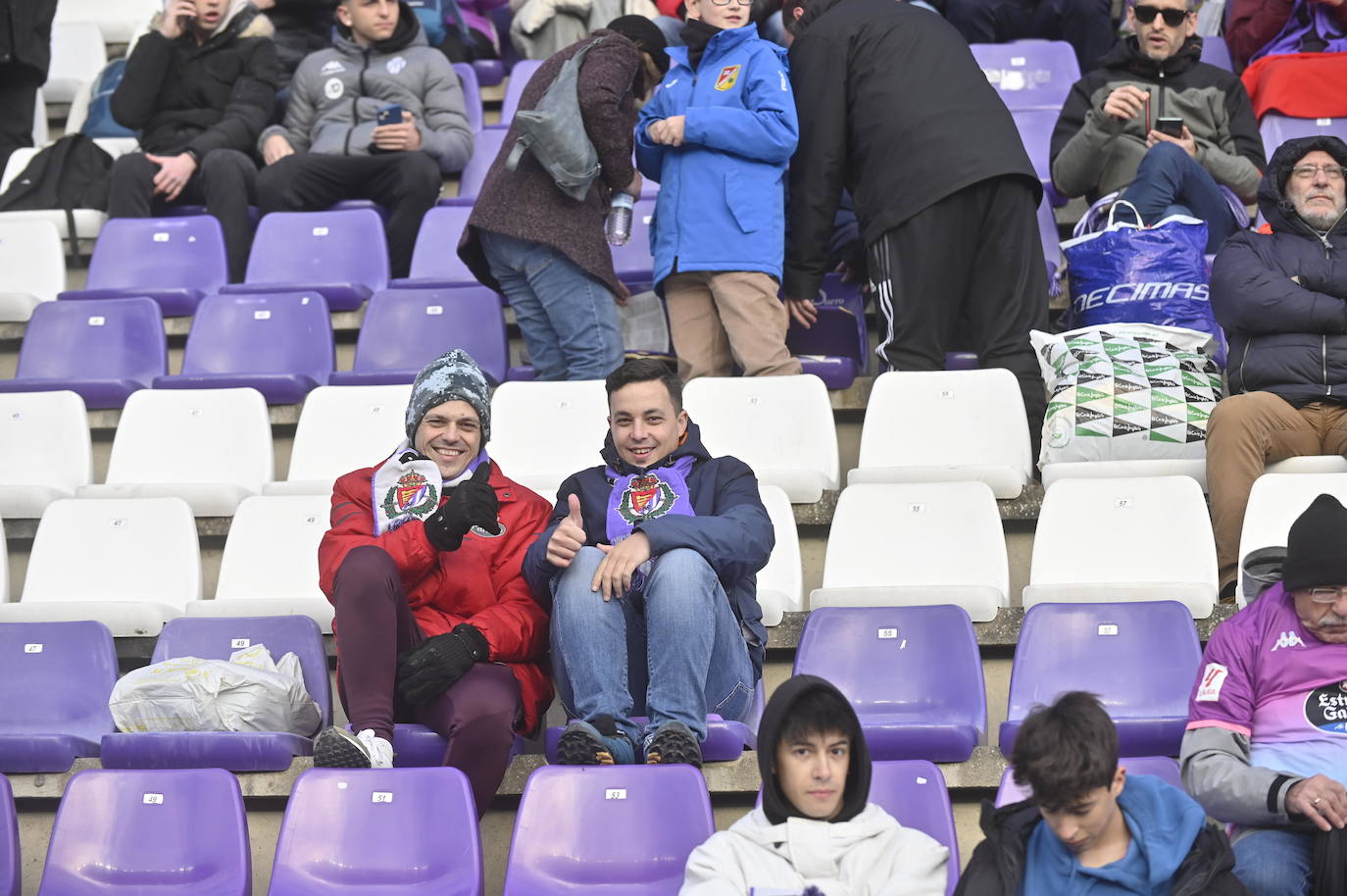 Búscate en la grada del Estadio José Zorrilla (2 de 4)