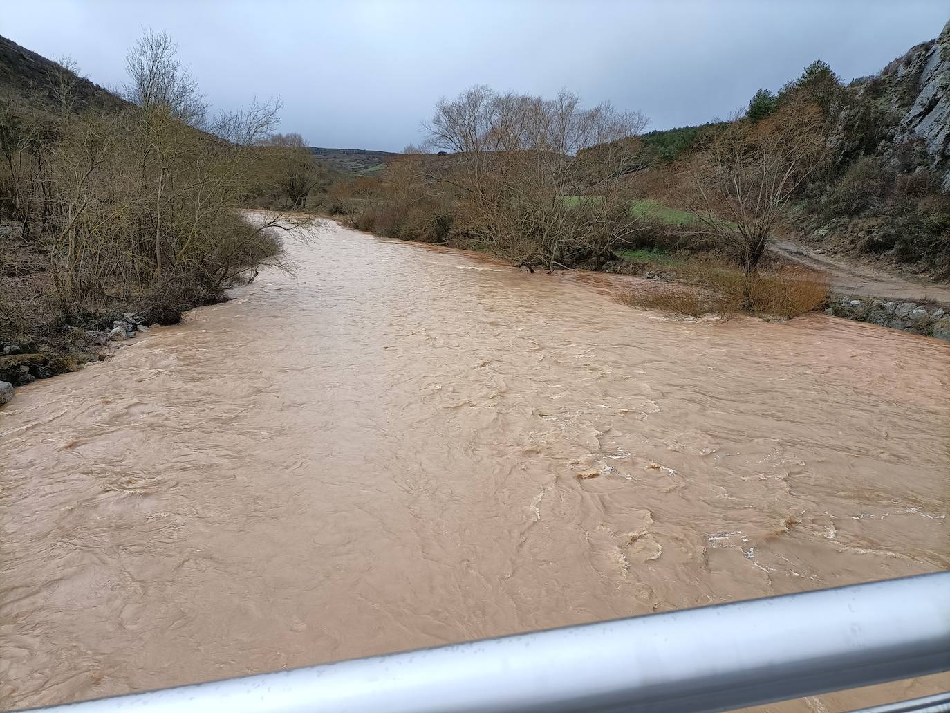 Alerta por la crecida de los ríos en Palencia